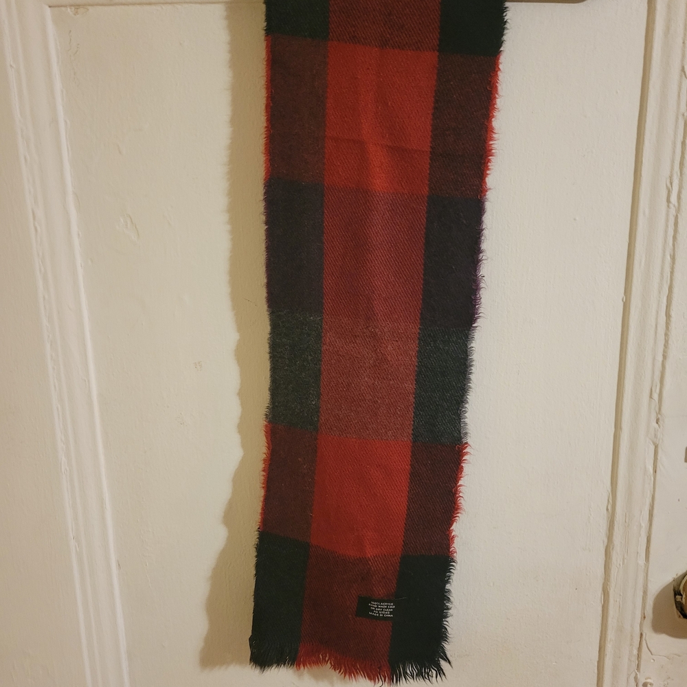 Source Unknown Red and Black Men's Scarf Size 8X52